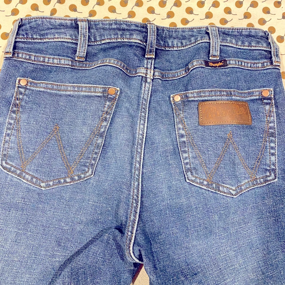Women’s Wranglers Flared jeans